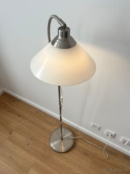 Stojici lampa - 2