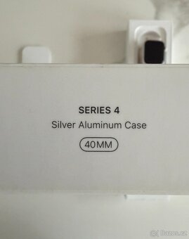 Apple series 4 40m - 2