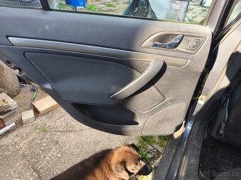 Výplně dveří, tapecirunk, Octavia 2 combi. - 2