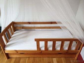 Postýlka s matrací - 2