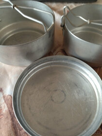 Věci z půdy-retro lžíce, ešus,talíře, plecháčky,konvička,cuk - 2