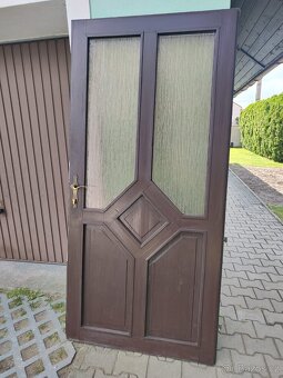 Vchodové dřevěné dveře - 2