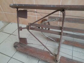 Staré sáně s volantem - 2