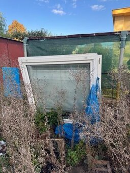 Prodám plastové okno 3000x1400mm - 2