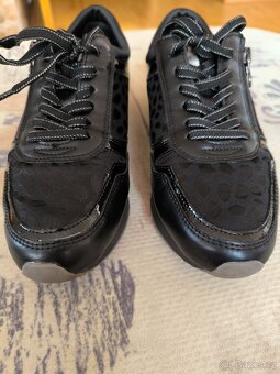 Dámské boty Tamaris vel.38 - 2