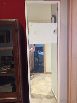 Koupelnová skříňka - 2