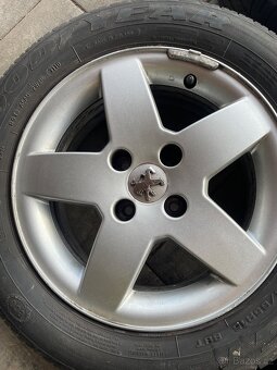 Prodám alu peugot r15 - 2