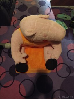 Křeslo prasátko - 2