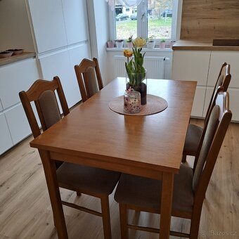 kuchyňský stůl - 2