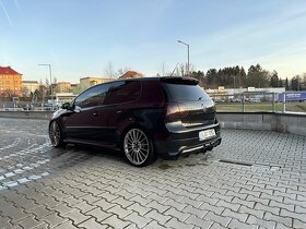 VW Golf 5 GTI edice Pirelli - 2