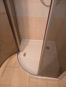 Starší sprchový kout - 2