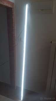 Led svedlo 2 metry - 2