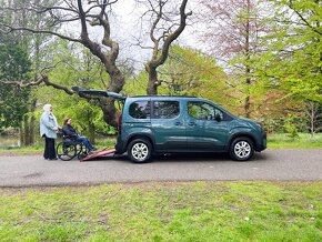 Bezbariérový Peugeot Rifter pro vozíčkáře - 2
