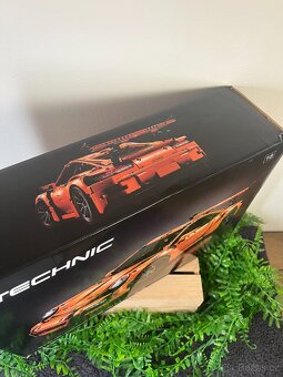 Technic Porsche 911 GT3 RS - 2