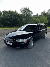volvo v70 2.4 D5 136kw - 2