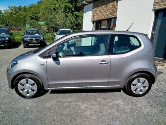 VW up 1.0 MPi 44kW, r.v. 3/2016, najeto 130.161 km - 2