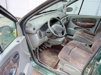Renault Megane Scenic 1,6 79kw - náhradní díly - 2