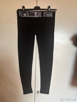 Fitness leginy černé streč feel strong kvalitní. M/L - 2