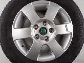 Škoda Octavia - Originání 15" alu kola - Letní pneu - 2