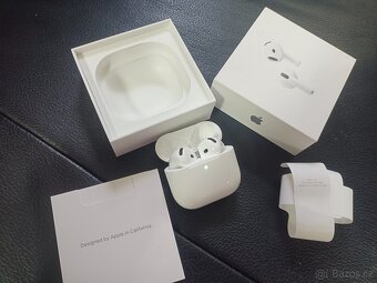 Sluchátka Apple AirPods 4(ANC) (MXP93ZM/A) zánovní - 2