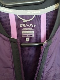 Dámská běžecká šustakova bunda Nike - 2