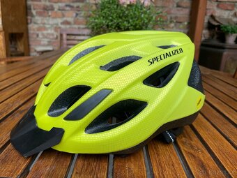 Helma/přilba dětská Specialized - 2