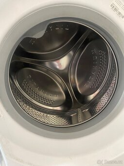 Pračka Indesit - 2