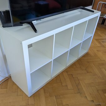 Knihovna/Komoda Ikea Kallax 2x4 bílá - 2