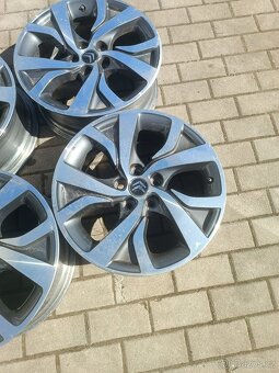 216. Originál Kola Citroen R18 s TPMS - 2