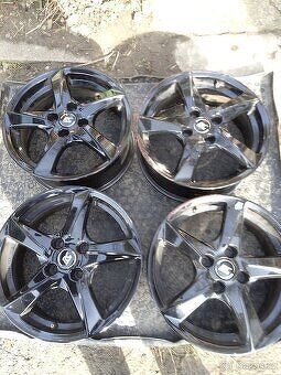 RC Design RC 30 - 2