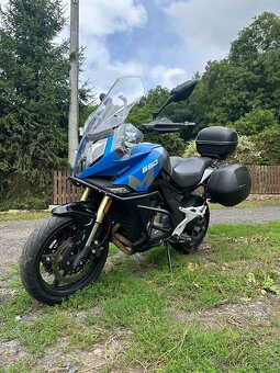 CF Moto 650 MT - 2