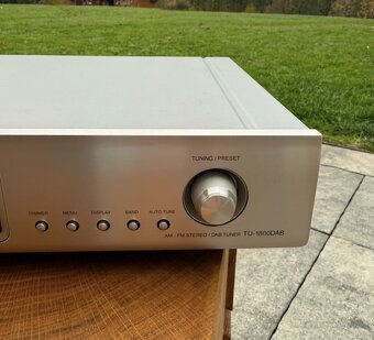 Denon TU-1800DAB  špičkový DAB/FM tuner - 2