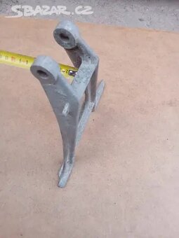 Stojan pod motorku Jawa ČZ - 2