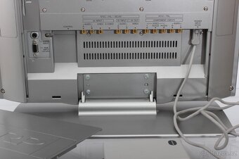 Sharp LCD 20“ monitor pro dohled - 2