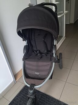 Prodám dětský kočárek Britax - 2