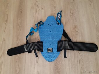 Kvalitní dětský páteřák Slytech BackPro XT, velikost S - 2