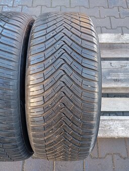 215/55/16 celoroční pneu continental - 2