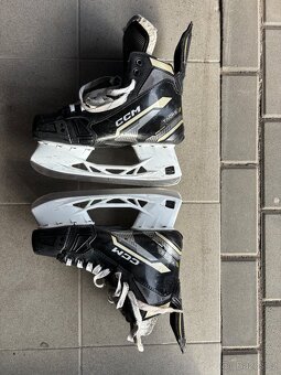 brusle CCM Tacks 570 - 2