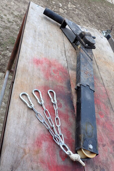 malý dílenský jeřáb - 2