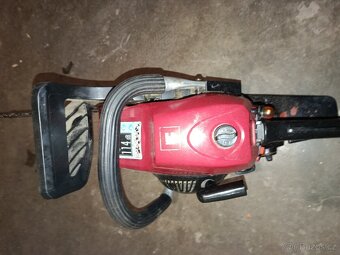 Benzínová motorová pila Einhell - 2