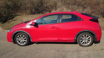 Honda Civic 1,4 i-vtec - 2