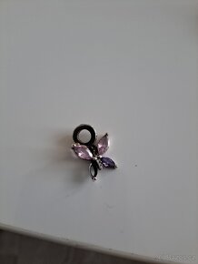 Přívěsek na náramek, řetízek- motýlek - 2
