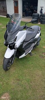 Yamaha Xmax 250 - 2