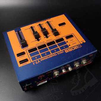 Boss - VT1 Voice Transformer - 2