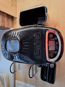 Domácí pekárna Tefal - 2