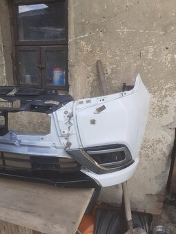 MITSUBISHI OUTLANDER - 2