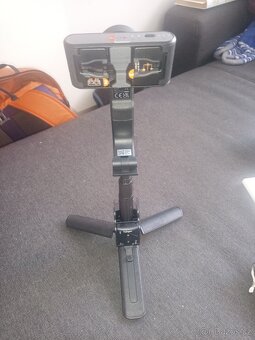 Selfie tyč (stativ, stabilizátor) - 2