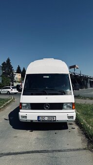 Obytný auto Mercedes Benz MB100 - 2