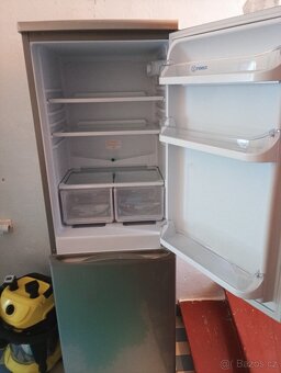 Lednice Indesit - 2