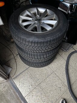 Škoda YETI - Alu kola 5x112 r16 se zimními pneu - 2